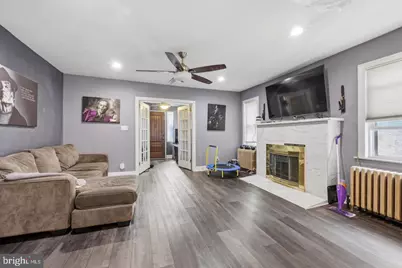 3841 Marshall Road, Drexel Hill, PA 19026 - Photo 3