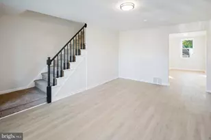 832 Taylor Dr, Folcroft, PA 19032 - Photo 3