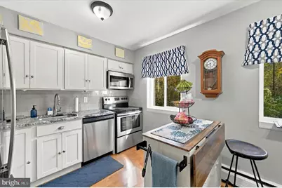 1 Lawrence Road #J2B, Broomall, PA 19008 - Photo 7