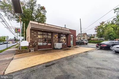 195 N Wycombe Avenue, Lansdowne, PA 19050 - Photo 3
