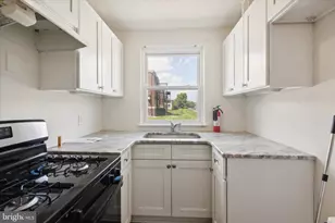 248 N Wycombe Ave, Lansdowne, PA 19050 - Photo 7