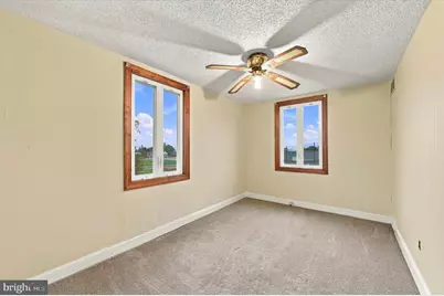 240 W Wyncliffe Avenue, Clifton Heights, PA 19018 - Photo 21
