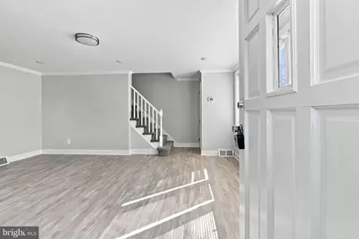 319 Sloan Street, Crum Lynne, PA 19022 - Photo 7