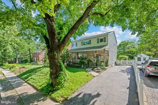 824 Edmonds Ave, Drexel Hill, PA 19026 - Photo 1