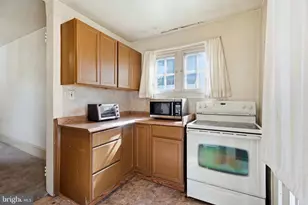 50 Summit Ave, Clifton Heights, PA 19018 - Photo 11
