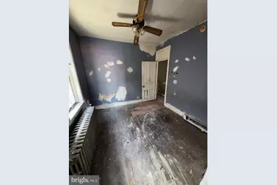 2024 Edgmont Avenue, Chester, PA 19013 - Photo 19