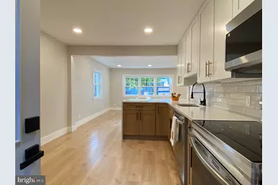 410 Belmont Avenue, Folsom, PA 19033 - Photo 11