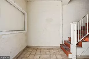 902 Highland Ave, Chester, PA 19013 - Photo 5