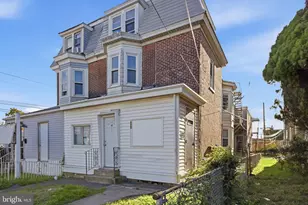 902 Highland Ave, Chester, PA 19013 - Photo 3