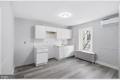 902 Highland Avenue, Chester, PA 19013 - Photo 9