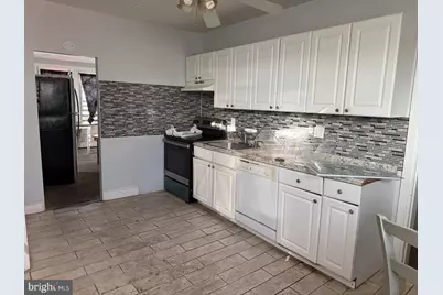 46 W Baltimore Avenue, Clifton Heights, PA 19018 - Photo 17