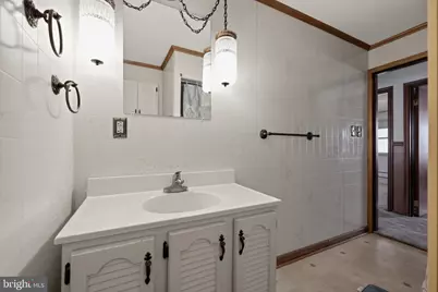 9 Scarlet Avenue, Aston, PA 19014 - Photo 35
