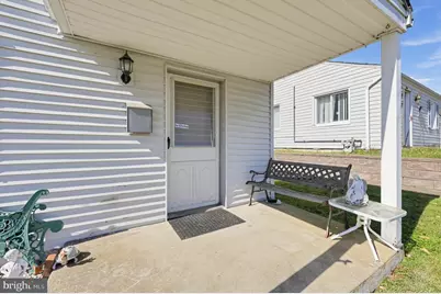 9 Scarlet Avenue, Aston, PA 19014 - Photo 7