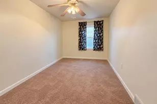 3350 Carter Ln, Chester, PA 19013 - Photo 7