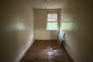 312 W 22nd St, Chester, PA 19013 - Photo 7