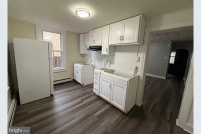 309 E 20th Street, Chester, PA 19013 - Photo 5