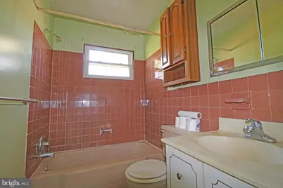 4018 Roseanna Court, Marcus Hook, PA 19061 - Photo 17