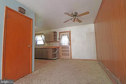 4018 Roseanna Court, Marcus Hook, PA 19061 - Photo 9