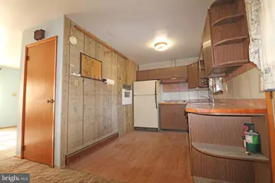 4018 Roseanna Court, Marcus Hook, PA 19061 - Photo 11