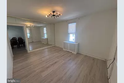 50 E Knowles Avenue, Glenolden, PA 19036 - Photo 7