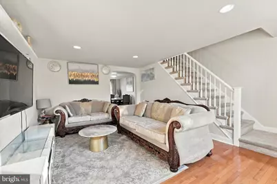 5202 Gramercy Drive, Clifton Heights, PA 19018 - Photo 3