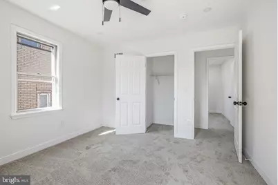 129 W Laughead Avenue, Marcus Hook, PA 19061 - Photo 21
