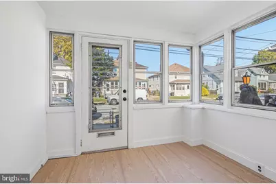 129 W Laughead Avenue, Marcus Hook, PA 19061 - Photo 3