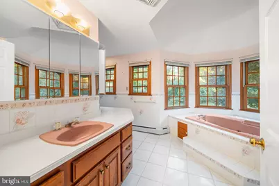 4914 W Chester Pike, Newtown Square, PA 19073 - Photo 23