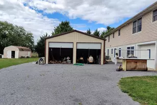 642 Milnor Rd, Greencastle, PA 17225 - Photo 5