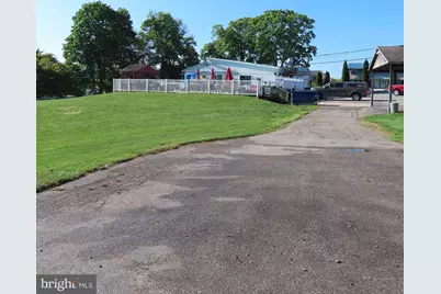 423 W Main Street, Fayetteville, PA 17222 - Photo 17