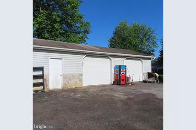 423 W Main Street, Fayetteville, PA 17222 - Photo 15