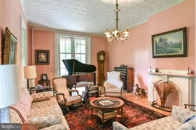 827 Philadelphia Avenue, Chambersburg, PA 17201 - Photo 27