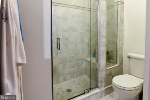 827 Philadelphia Ave, Chambersburg, PA 17201 - Photo 67