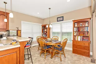 6135 Merion Dr, Fayetteville, PA 17222 - Photo 19