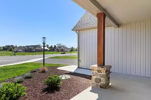 149 Matthew Dr, Chambersburg, PA 17201 - Photo 5