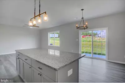 305 Grandview Ave, Waynesboro, PA 17268 - Photo 9