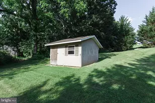 1539 Lakeshore Dr, Chambersburg, PA 17202 - Photo 35