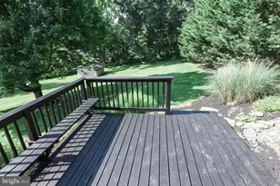 1539 Lakeshore Dr, Chambersburg, PA 17202 - Photo 7