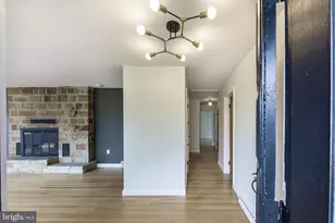 412 S 7th St, Chambersburg, PA 17201 - Photo 9