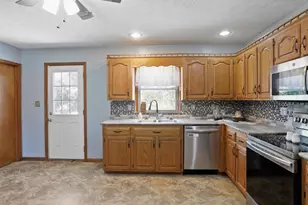 1191 Candice Ln, Chambersburg, PA 17201 - Photo 11