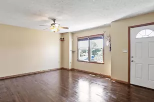 1191 Candice Ln, Chambersburg, PA 17201 - Photo 5