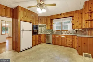 215 Mt Airy Ave, Waynesboro, PA 17268 - Photo 15