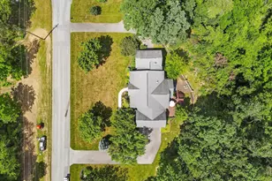 934 Samerica Dr, Chambersburg, PA 17202 - Photo 33