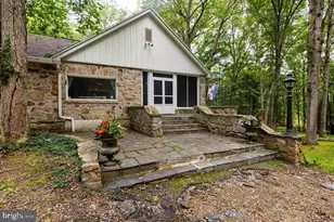 10246 Golf Course Rd, Fayetteville, PA 17222 - Photo 3