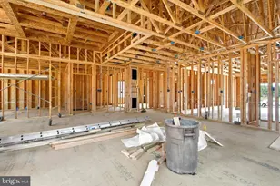 10842 Sierra Dr, Waynesboro, PA 17268 - Photo 9