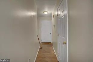 533 Hilltop Cir, Greencastle, PA 17225 - Photo 17