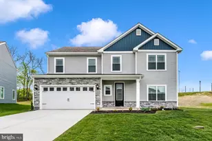 430 Abigail Ave, Waynesboro, PA 17268 - Photo 1