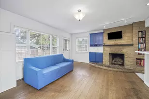 223 E 3rd St, Waynesboro, PA 17268 - Photo 17