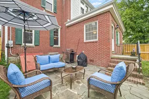 223 E 3rd St, Waynesboro, PA 17268 - Photo 33