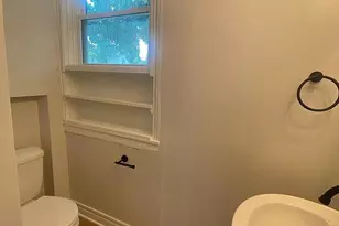 119 E Catherine St, Chambersburg, PA 17201 - Photo 11